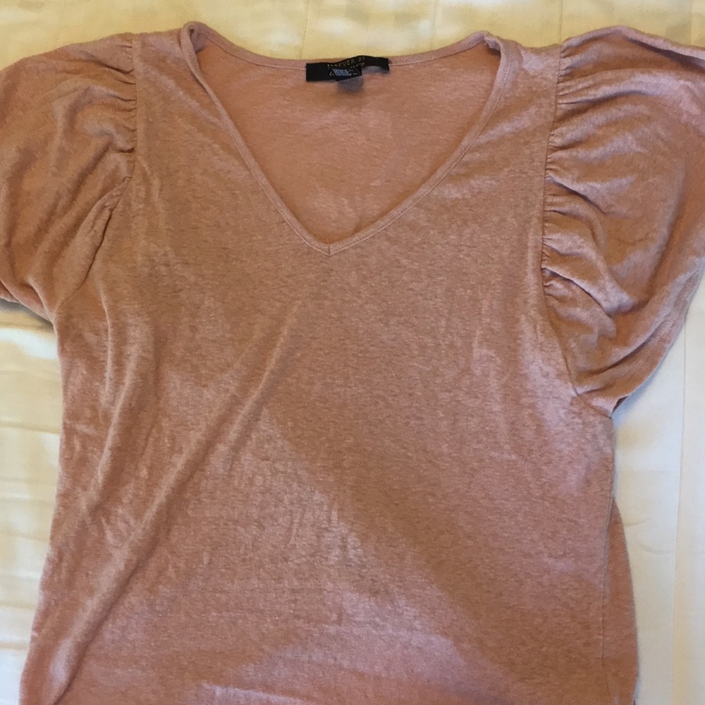 Forever 21 Pink Contemporary t-shirt